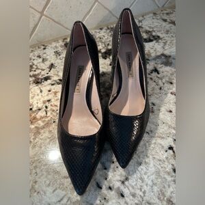 Zara Basic Black Snakeskin Block Heel Pumps Size-40-US-9